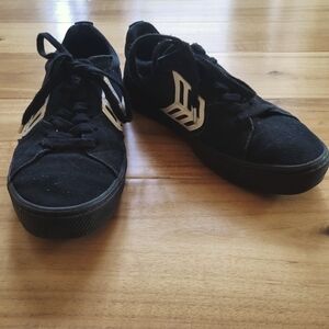 Cariuma Black Salvas Men's Sneakers 10